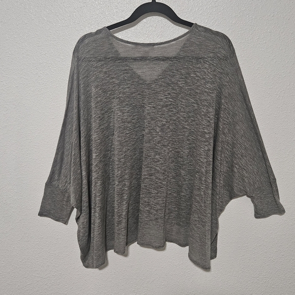 Helmut Lang oversized light weight top size medium - Picture 8 of 11